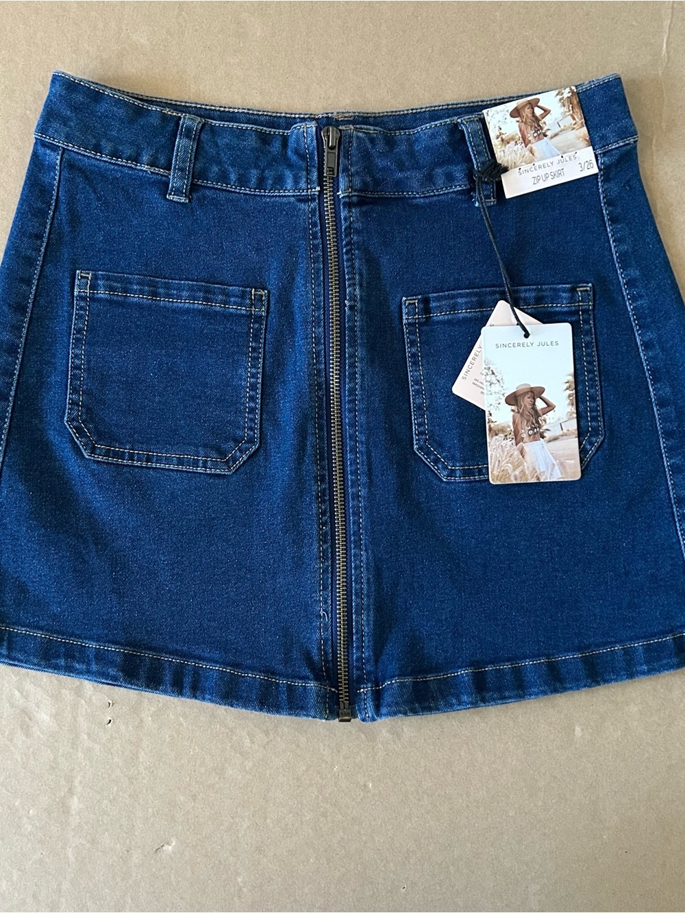 Sincerely Jules Juniors Blue Denim Zip Up Mini Skirt Patch Pockets Size 3/26 NWT